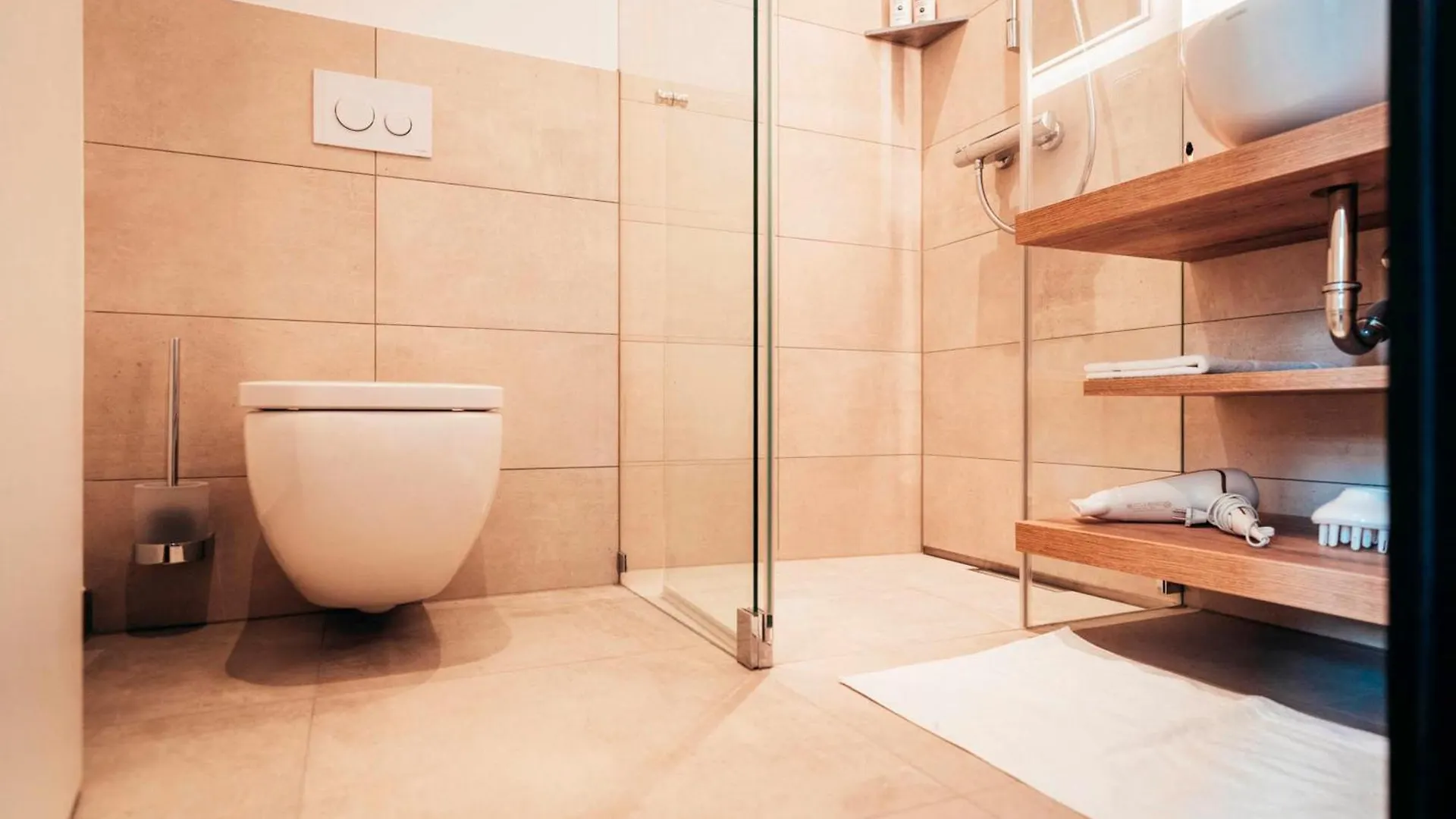 Hotel apartamentowy Kalm Stay - Munich East