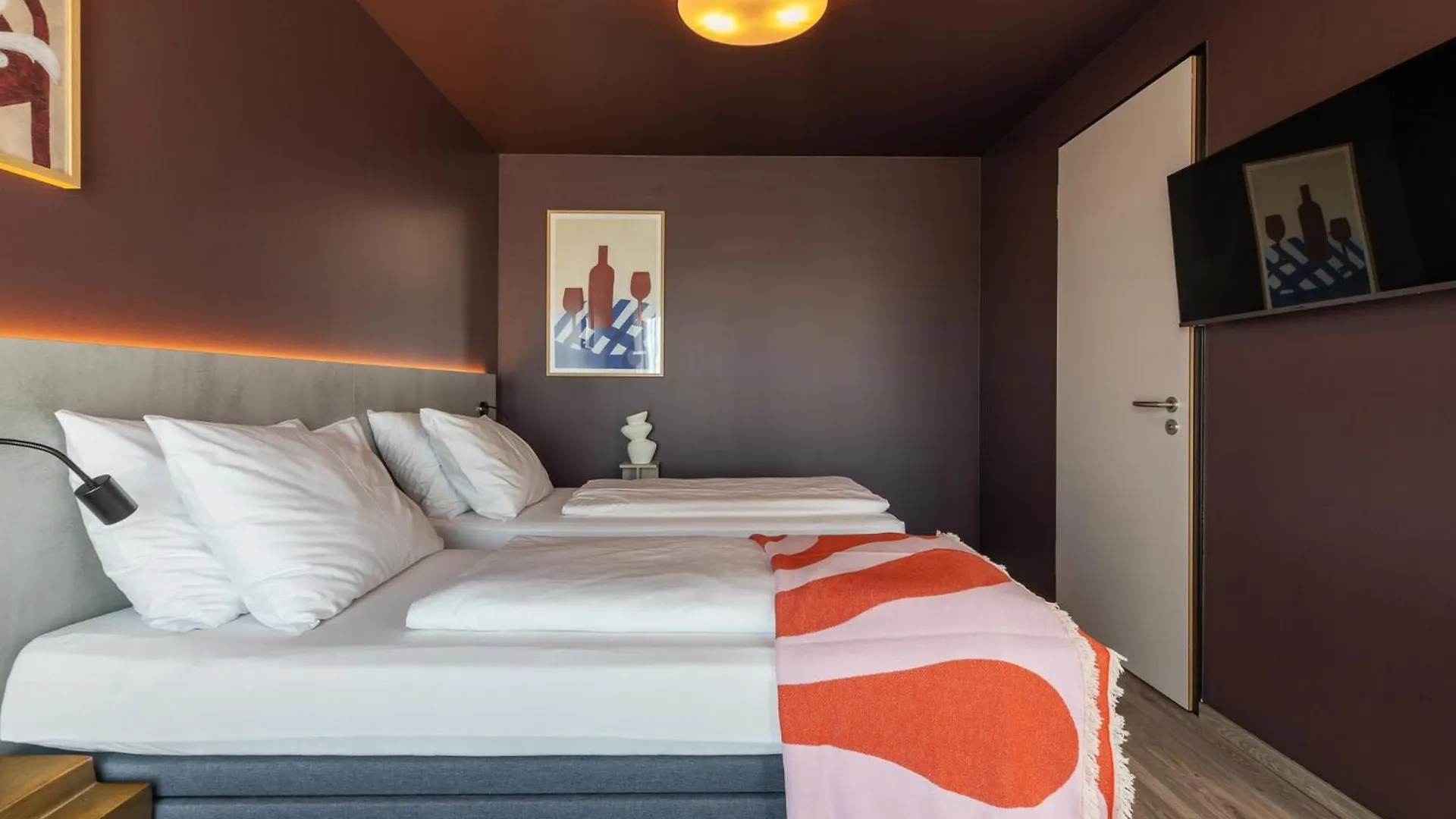 Hotel apartamentowy Kalm Stay - Munich East
